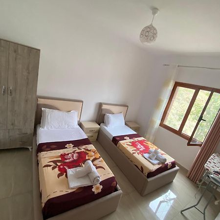 Villa Romario เบราท ภายนอก รูปภาพ